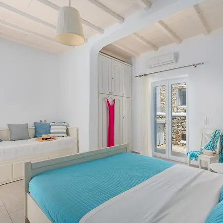 Corfos Blue Mykonos أورنوس