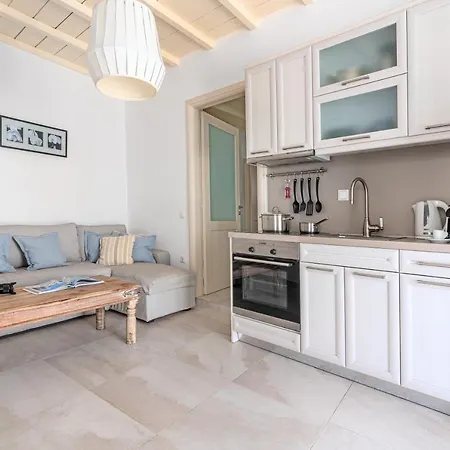 Corfos Blue Mykonos * أورنوس