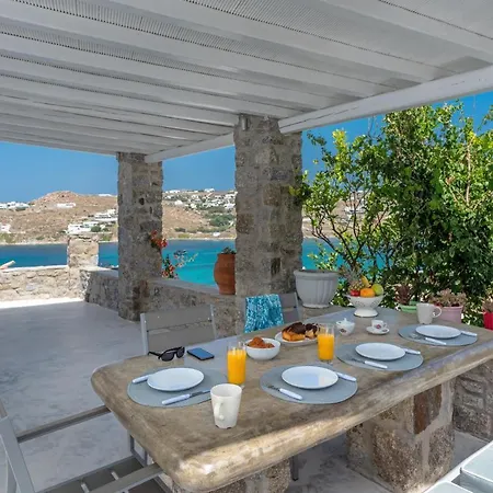 Corfos Blue Mykonos * أورنوس